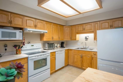 Guest Bathroom Photo of 102 3170 Gladwin Road, Langley, BC