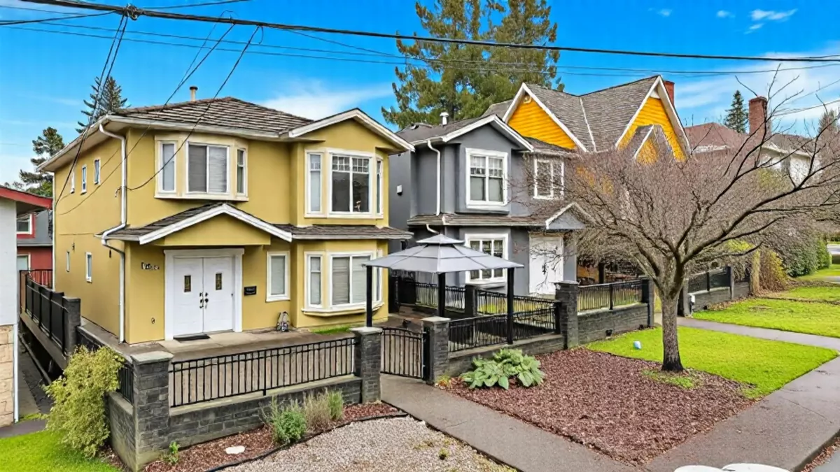 Living Room Photo of 7332 1st Street, Burnaby, BC