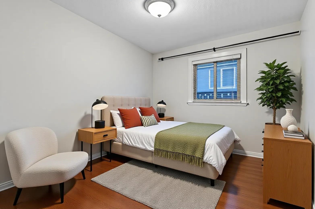 Primary Bathroom Photo of 7332 1st Street, Burnaby, BC