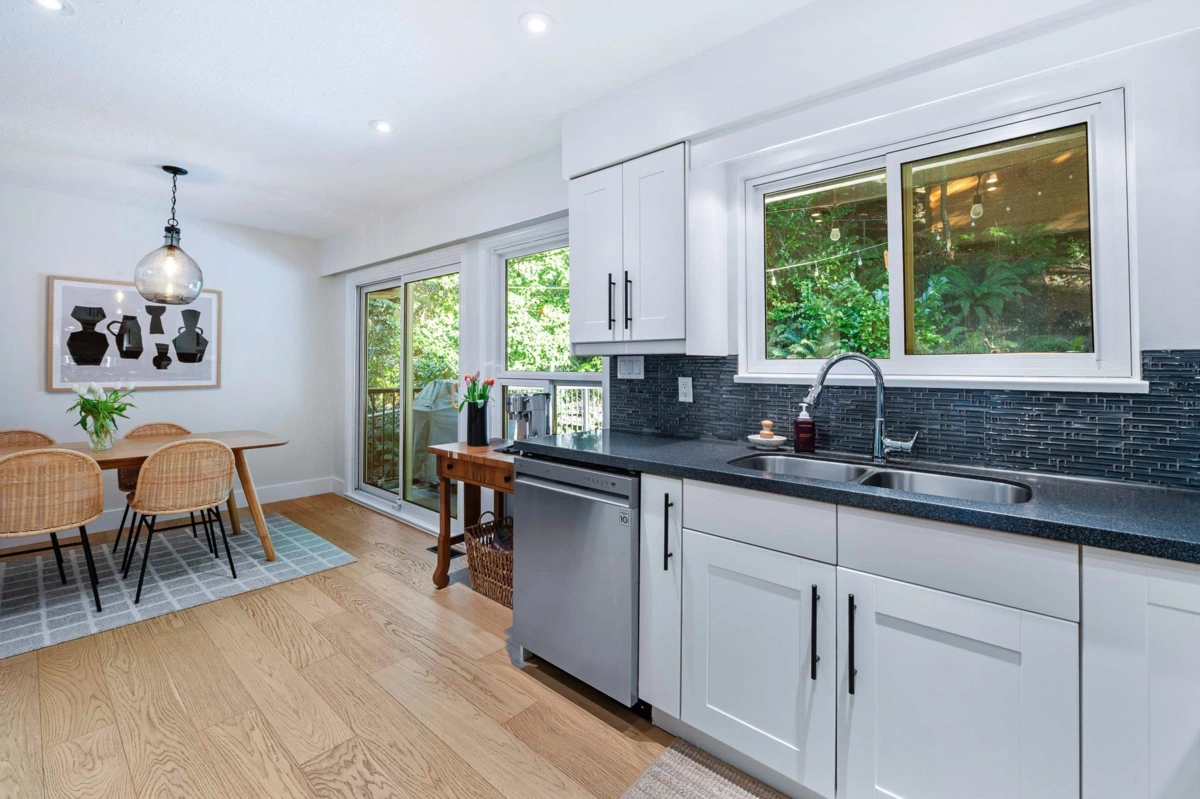 Bedroom 2 Photo of 2722 Bayview Street, Surrey, BC