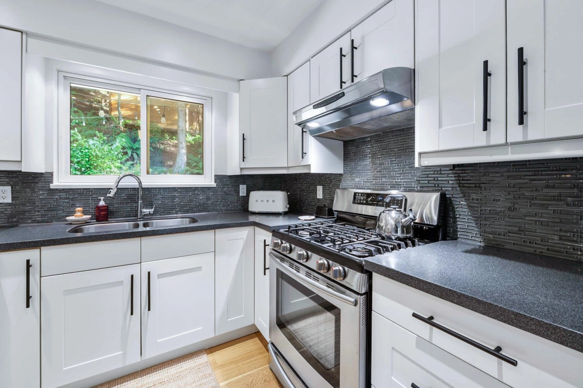 Bedroom 3 Photo of 2722 Bayview Street, Surrey, BC