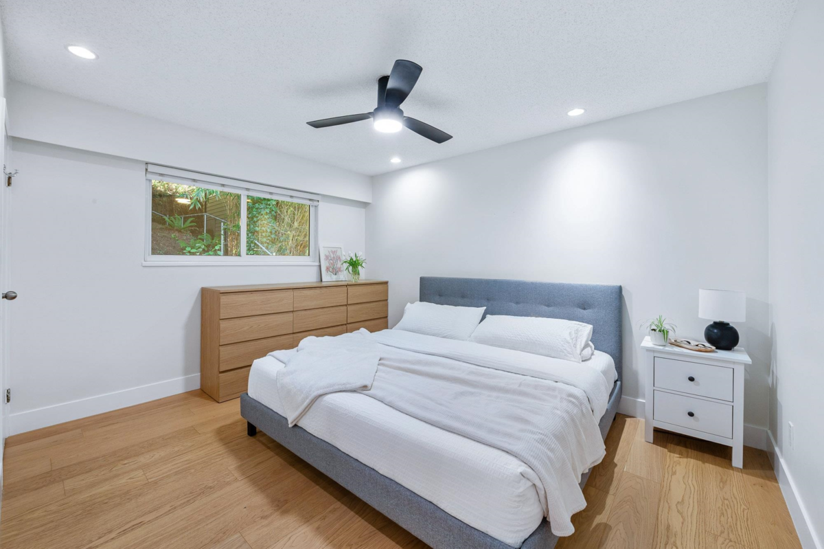 Loft / Bonus Room Photo of 2722 Bayview Street, Surrey, BC