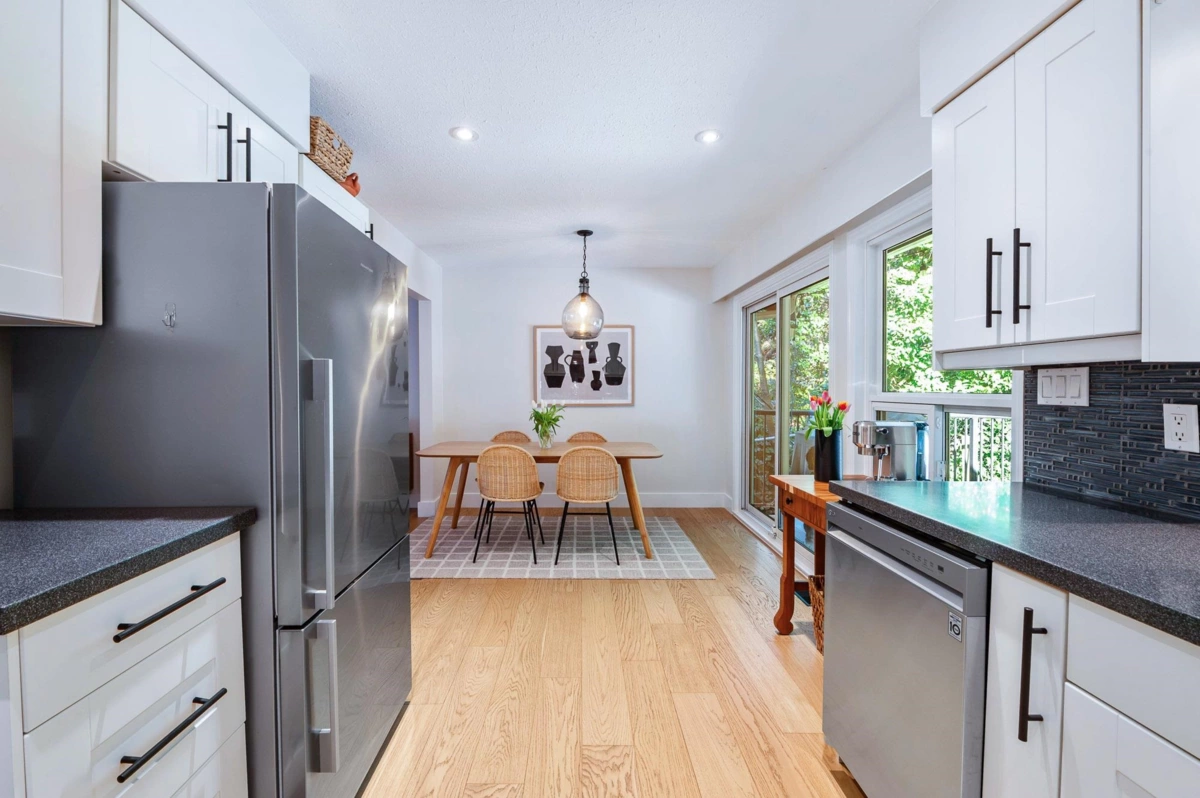 Walk-In Closet Photo of 2722 Bayview Street, Surrey, BC