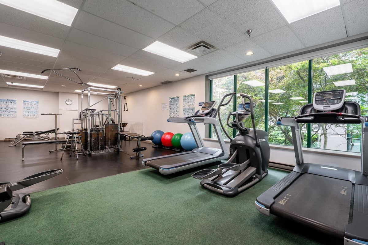 Hot Tub / Spa Photo of 905 1190 Pipeline Road, Coquitlam, BC