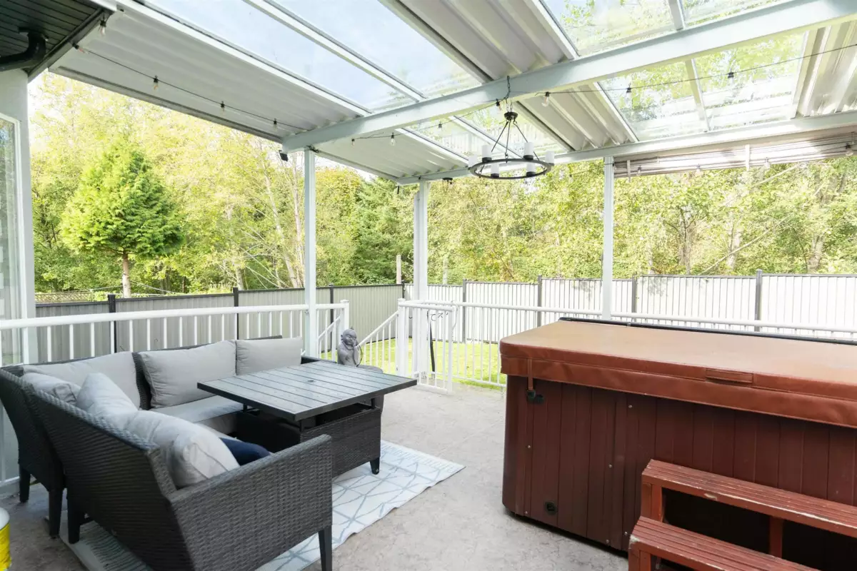 Garage Interior Photo of 14135 90a Avenue, Surrey, BC