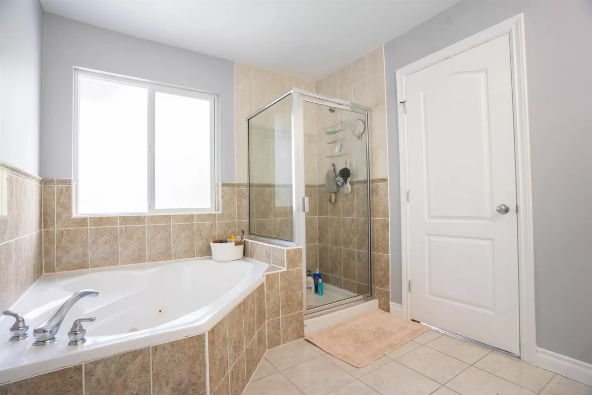 Loft / Bonus Room Photo of 14135 90a Avenue, Surrey, BC