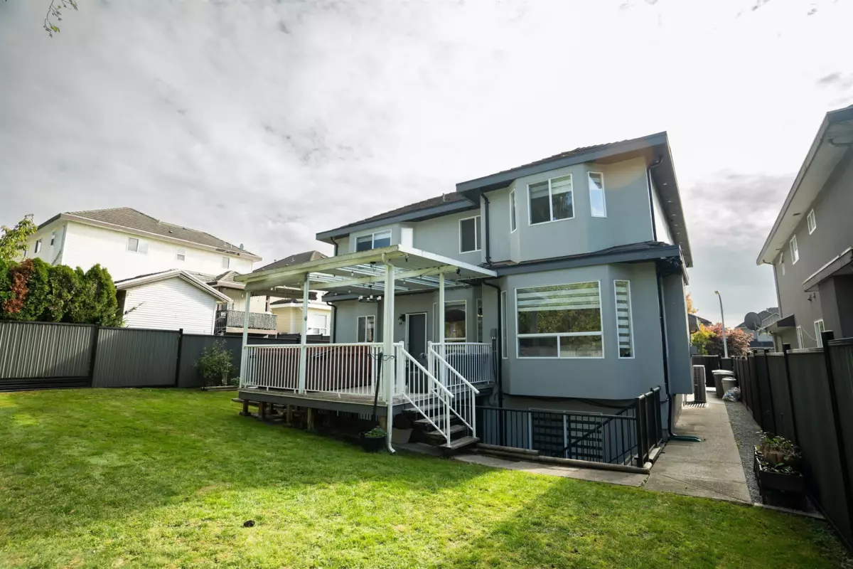 Outdoor Patio Photo of 14135 90a Avenue, Surrey, BC