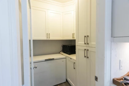 Guest Bathroom Photo of 14135 90a Avenue, Surrey, BC
