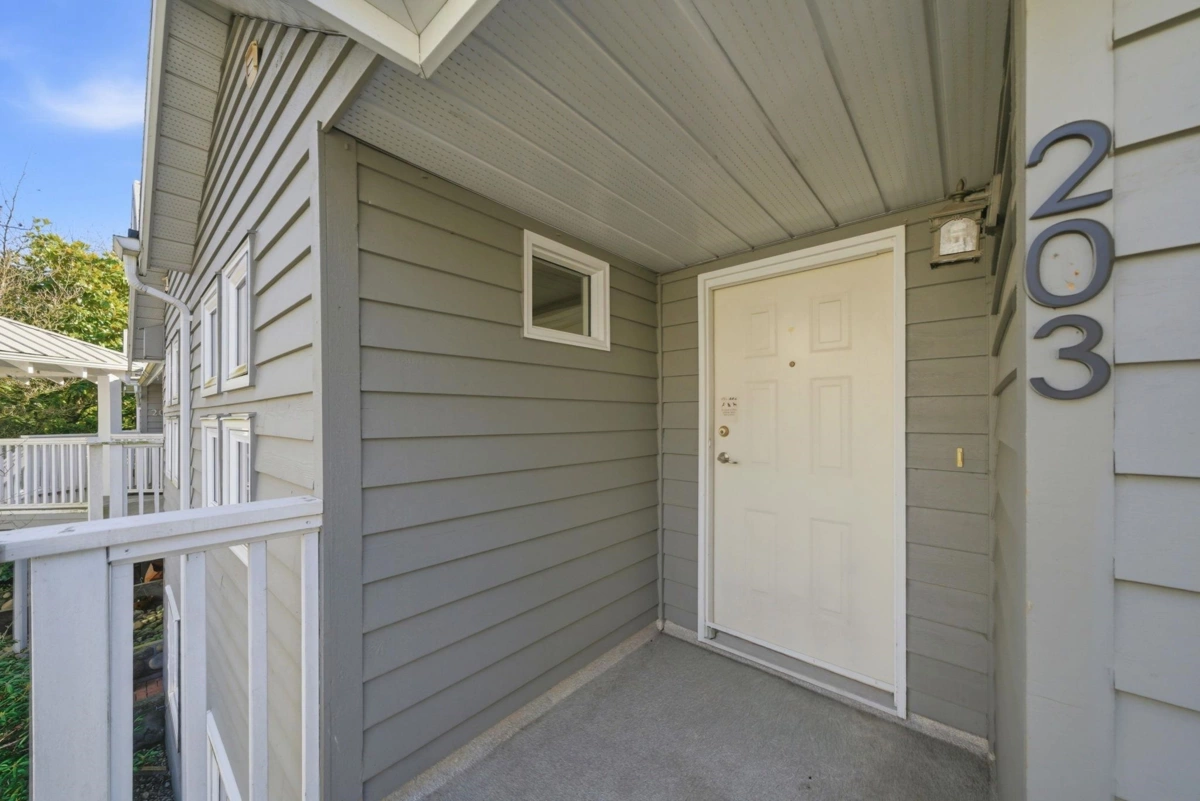 Laundry Room Photo of 203 1538 Bowser Avenue, North Vancouver, BC