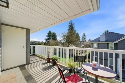 Loft / Bonus Room Photo of 203 1538 Bowser Avenue, North Vancouver, BC