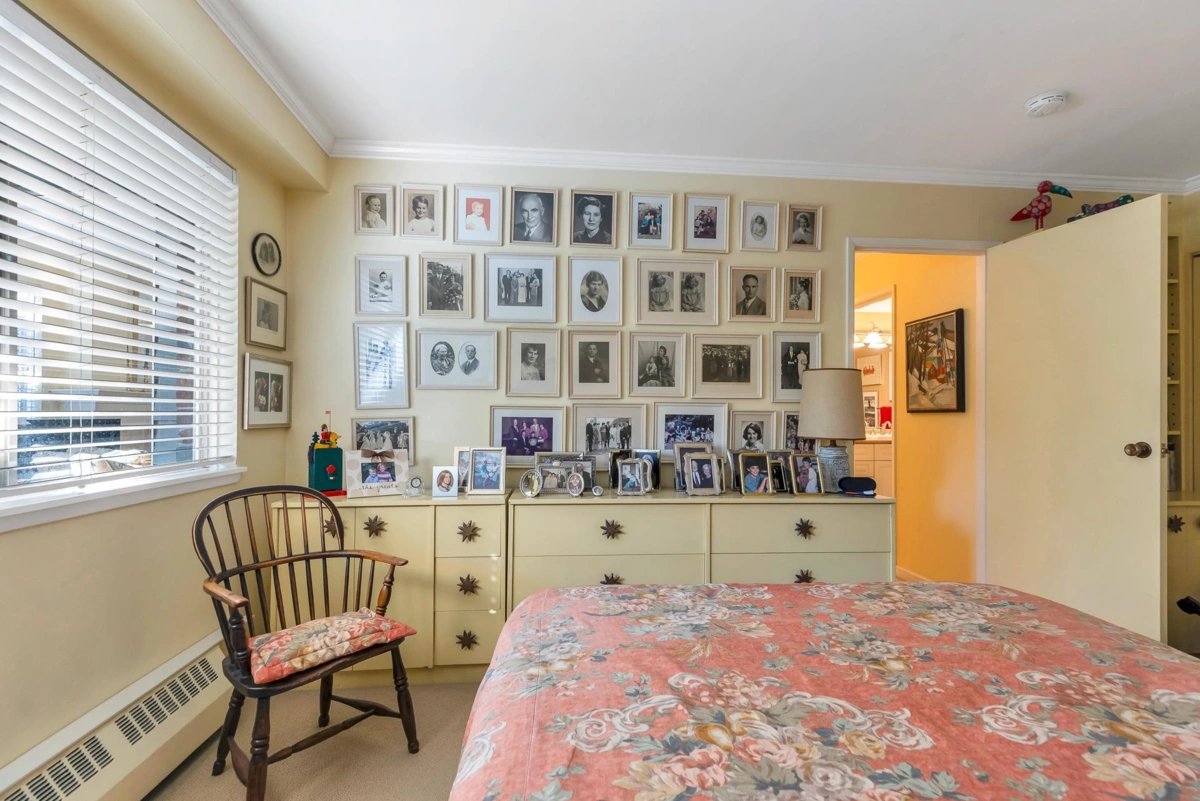 Guest Bathroom Photo of 208 235 Keith Road, West Vancouver, BC