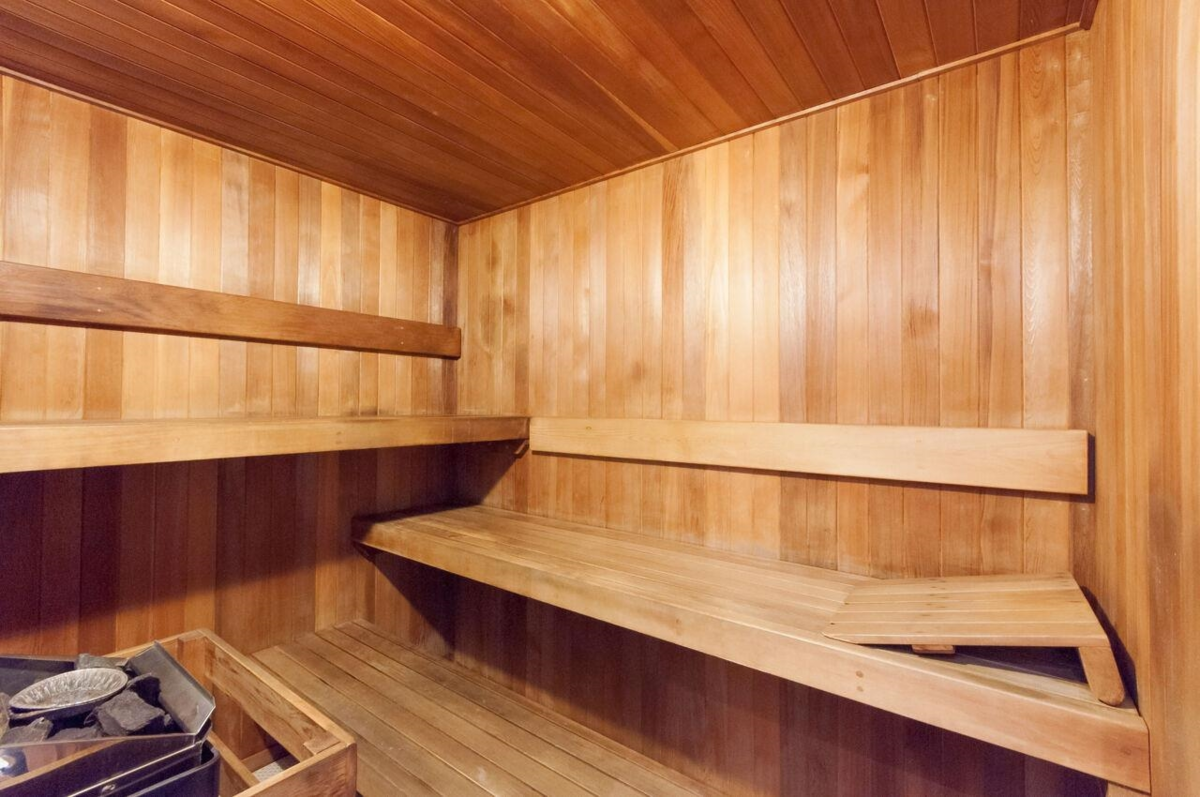 Garden / Landscaping Photo of 505 1425 Esquimalt Avenue, West Vancouver, BC