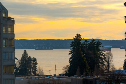 Primary Bedroom Photo of 505 1425 Esquimalt Avenue, West Vancouver, BC