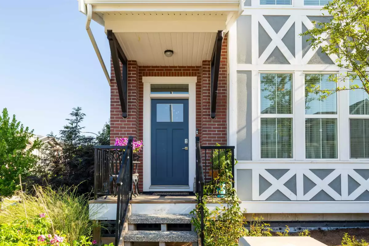 Family Room Photo of 20267 82b Avenue, Langley, BC
