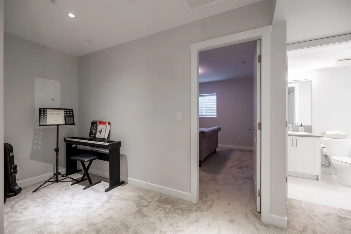 Staircase Photo of 20267 82b Avenue, Langley, BC