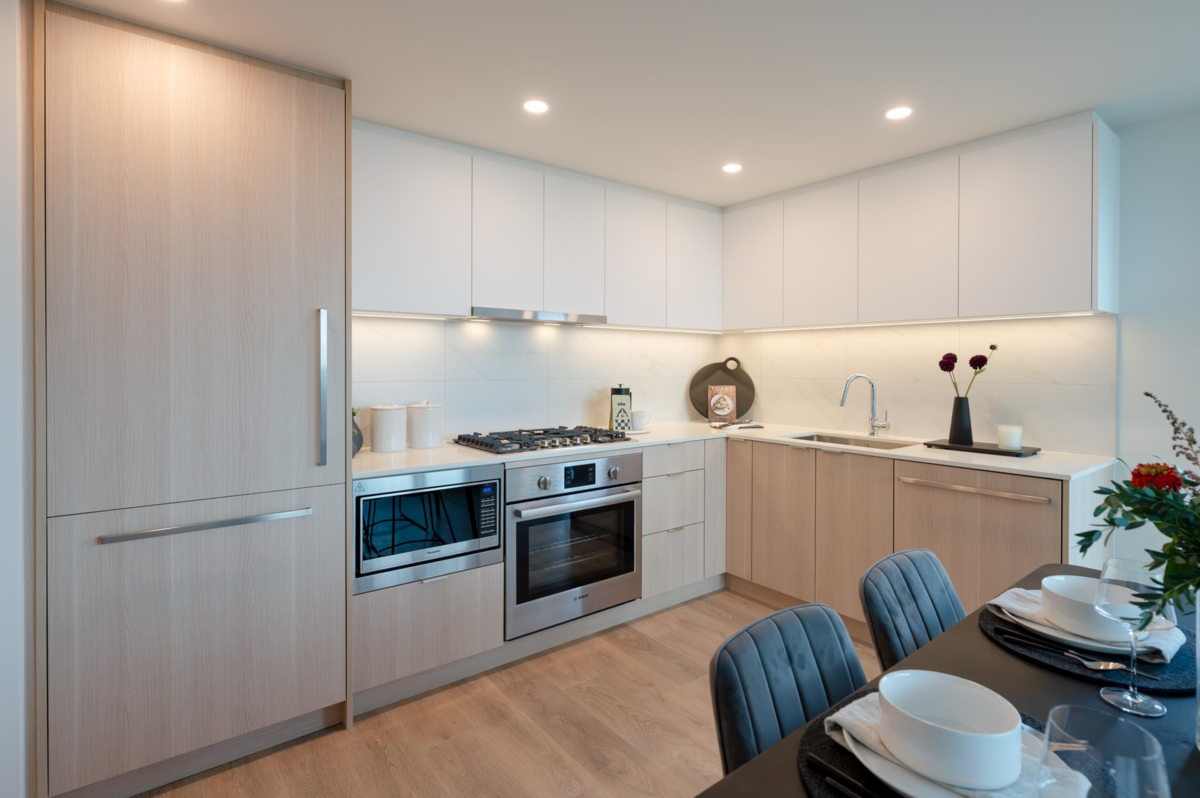 Kitchen Photo of 2809 308 Alderson Avenue, Coquitlam, BC