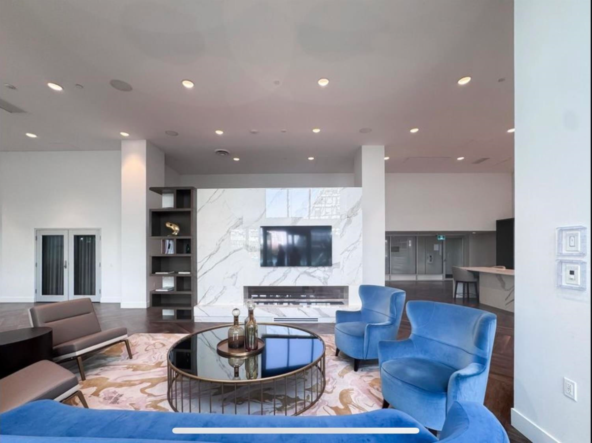 Mudroom Photo of 561 6320 No. 3 Road, Richmond, BC