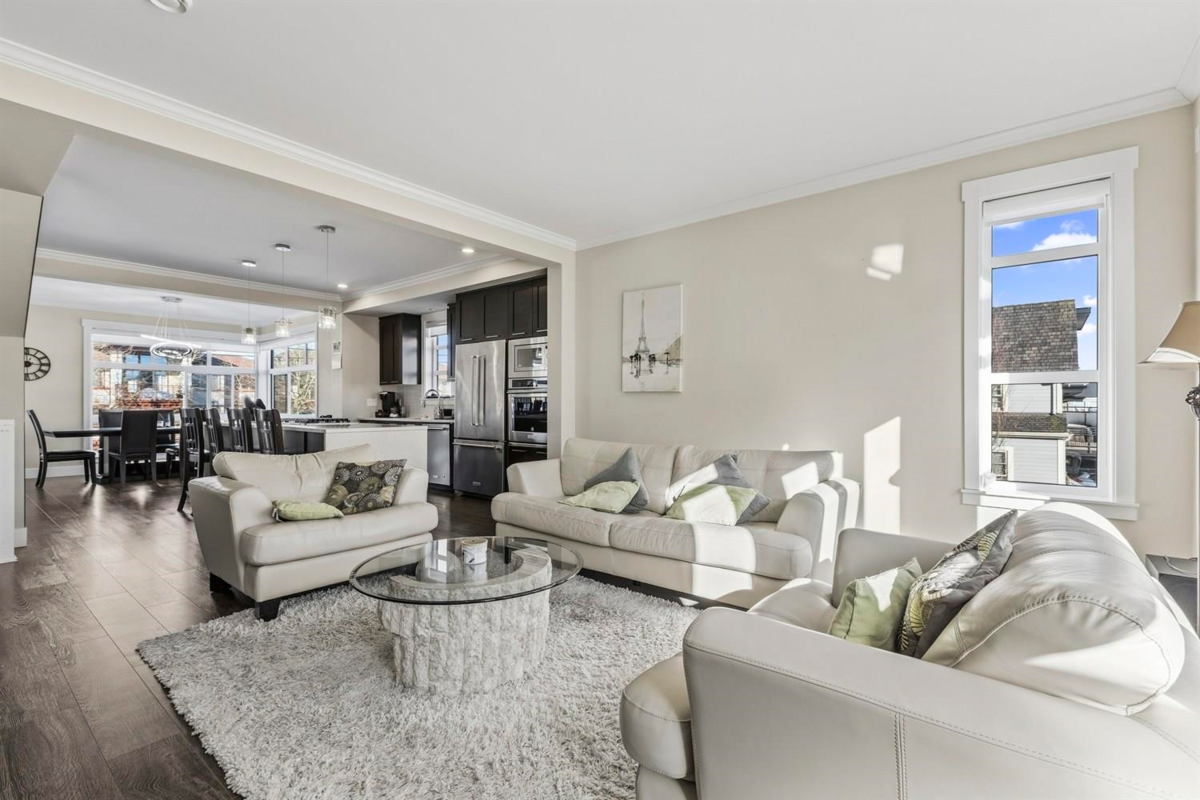 Family Room Photo of 178 16488 64 Avenue, Surrey, BC