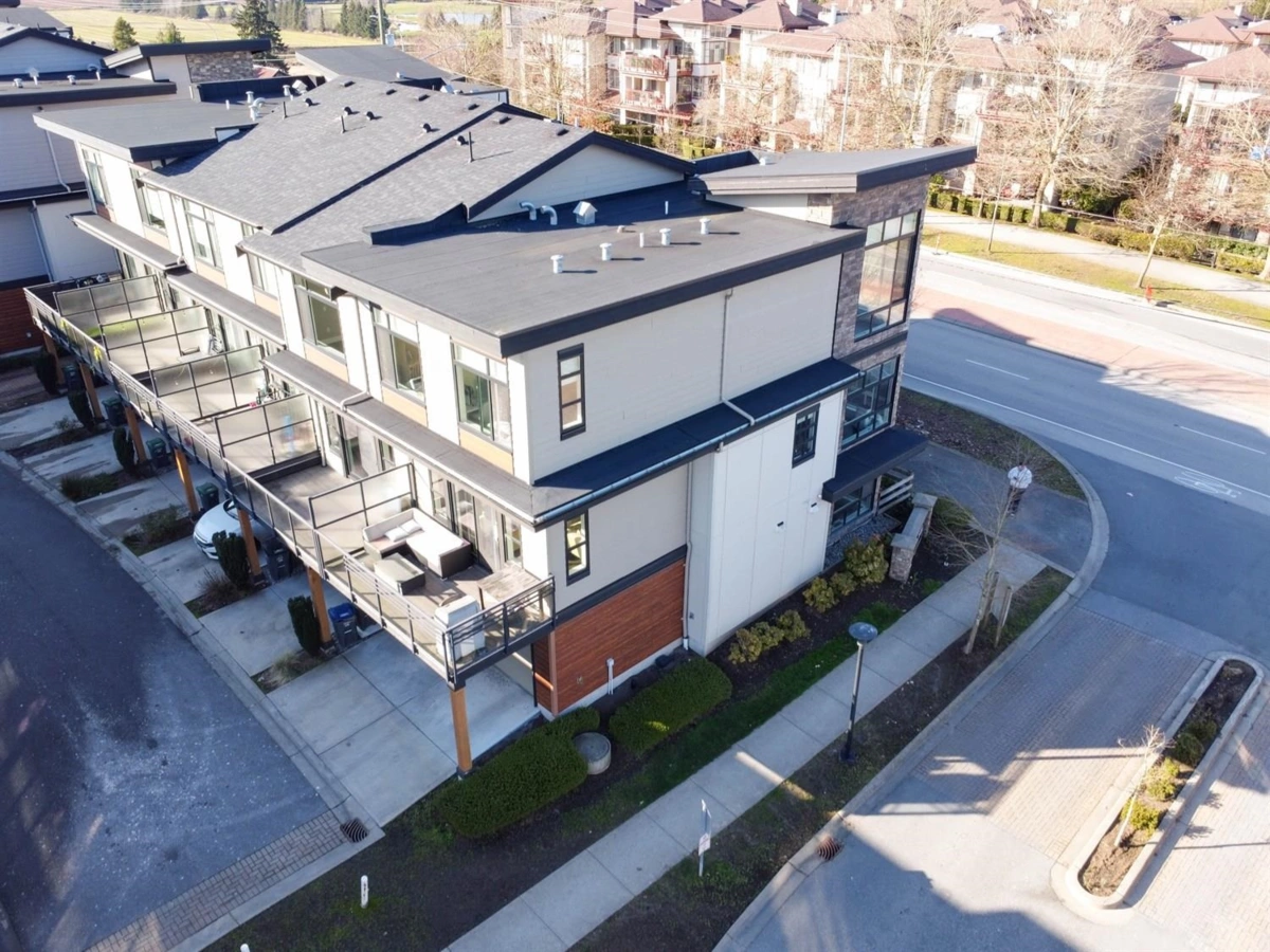 Garden / Landscaping Photo of 178 16488 64 Avenue, Surrey, BC