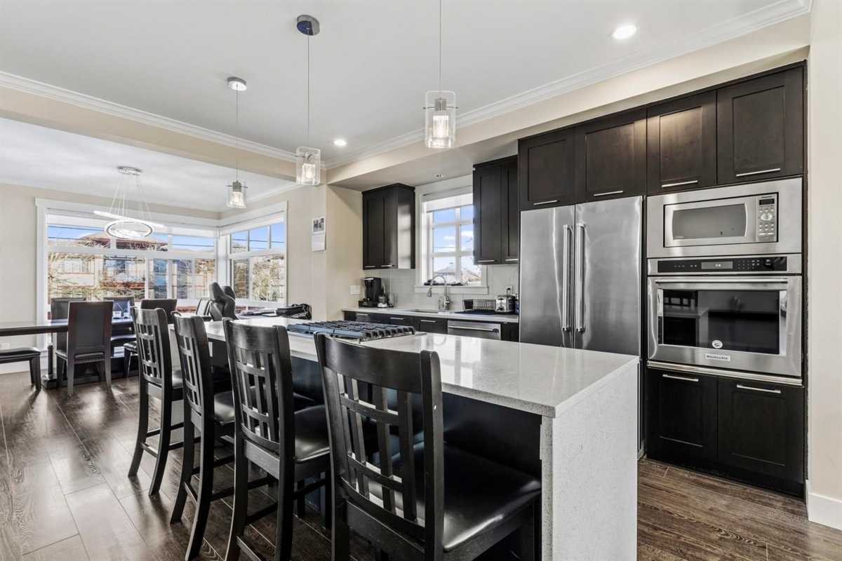 Kitchen Island Photo of 178 16488 64 Avenue, Surrey, BC