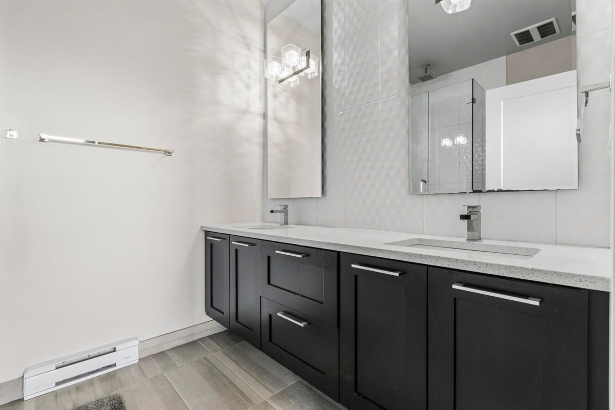 Office / Den Photo of 178 16488 64 Avenue, Surrey, BC