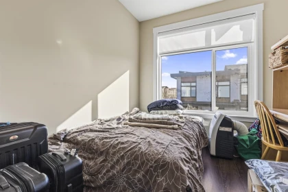 Mudroom Photo of 178 16488 64 Avenue, Surrey, BC