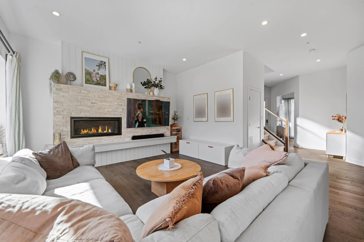 Bedroom 3 Photo of 39212 Cardinal Drive, Squamish, BC