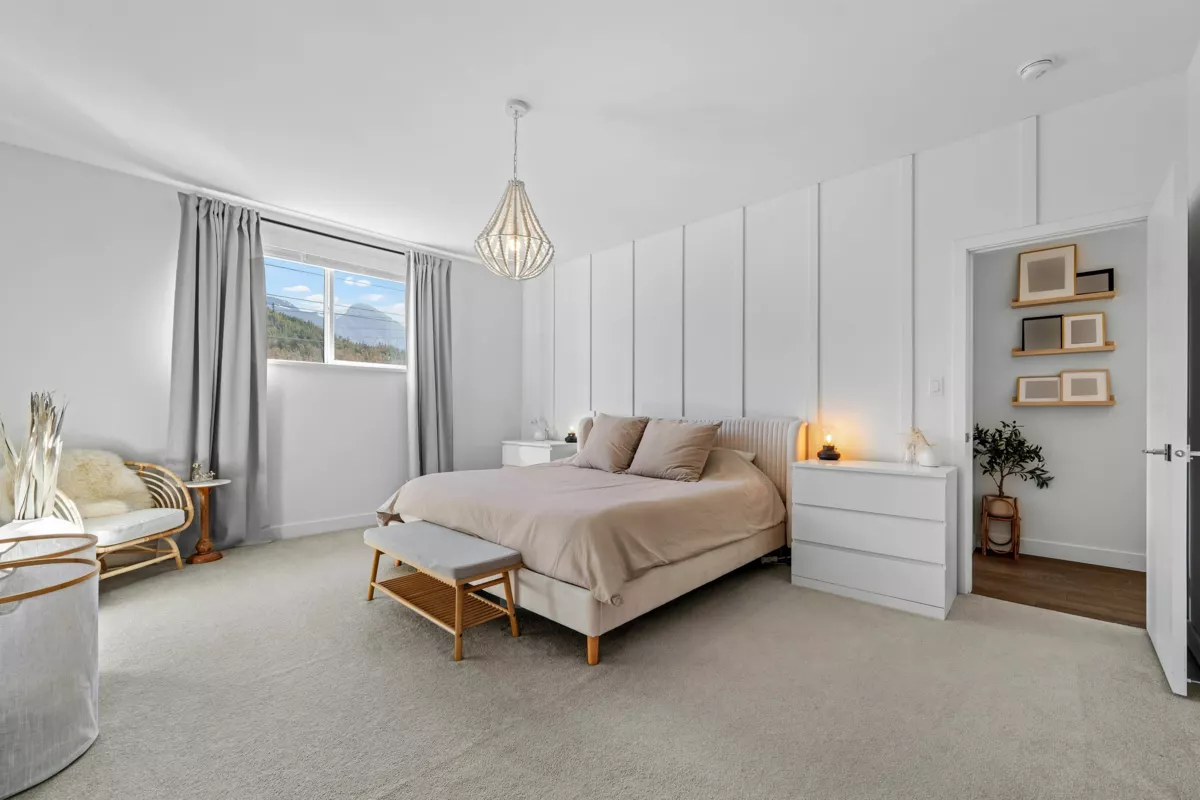 Laundry Room Photo of 39212 Cardinal Drive, Squamish, BC