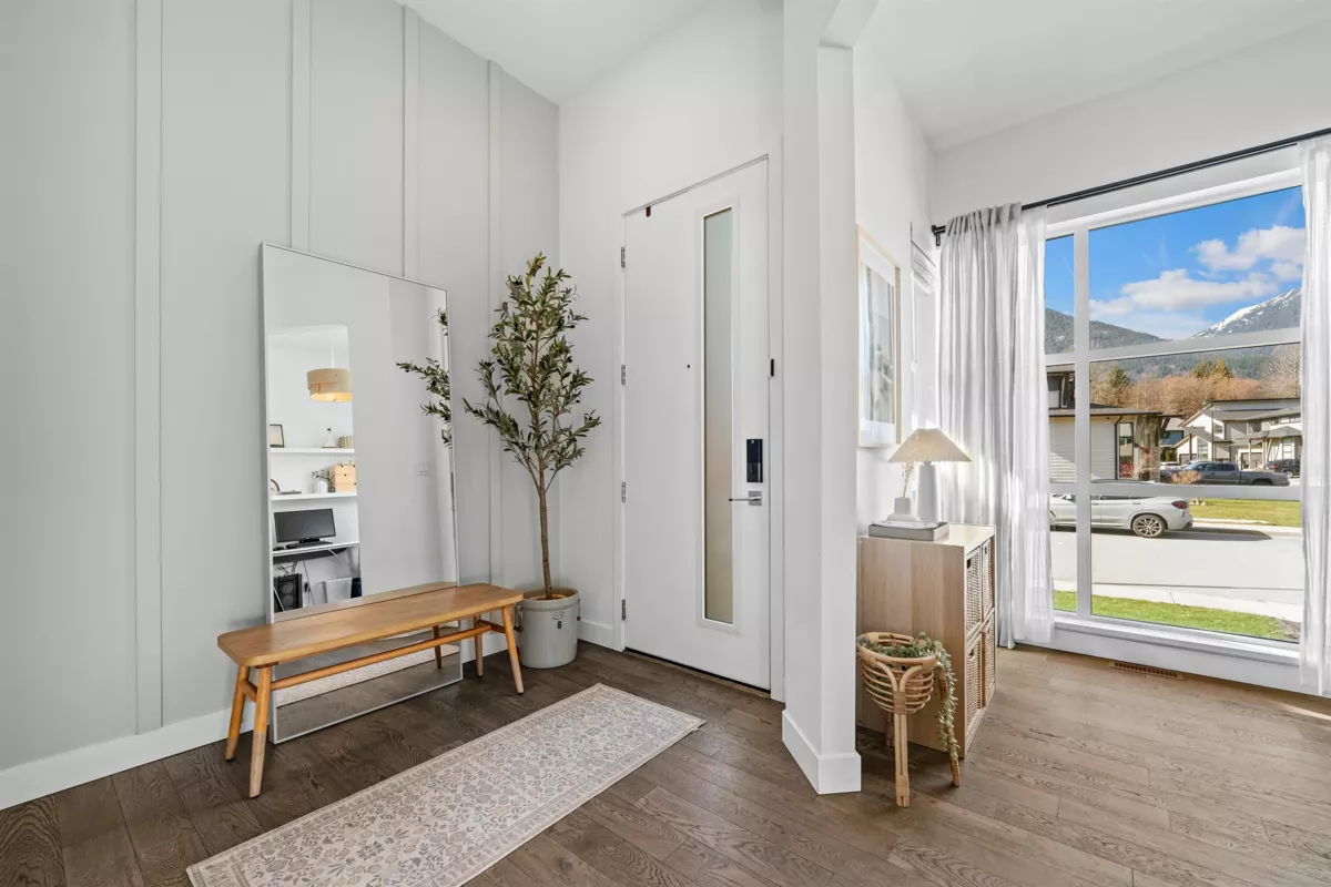Powder Room Photo of 39212 Cardinal Drive, Squamish, BC