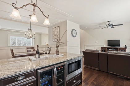 Entry Foyer Photo of 8 3268 156a Street, Surrey, BC