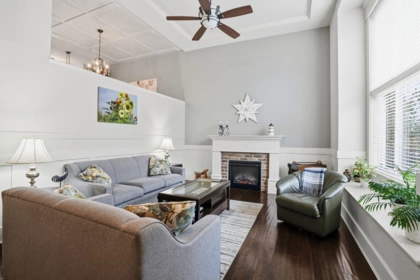 Office / Den Photo of 8 3268 156a Street, Surrey, BC