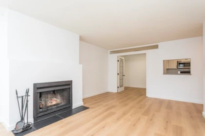 108 7471 Blundell Road, Richmond, BC, Richmond — Apartment/Condo for sale