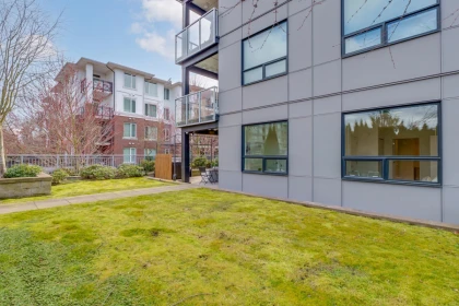 Outdoor Patio Photo of 114 9233 Odlin Road, Richmond, BC