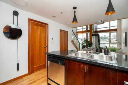 Kitchen Photo of 425 10 Renaissance Square, New Westminster, BC