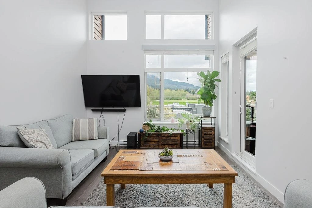 Exterior Rear Photo of 404 875 Gibsons Way, Gibsons, BC