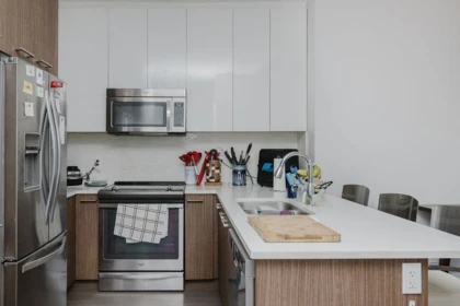 Kitchen Island Photo of 404 875 Gibsons Way, Gibsons, BC