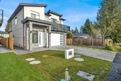 Outdoor Kitchen Photo of 11785 82b Avenue, Delta, BC
