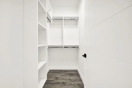 Powder Room Photo of 11785 82b Avenue, Delta, BC