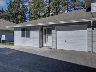 4 5706 Ebbtide Street, Sechelt, BC, Sechelt — Townhouse for sale