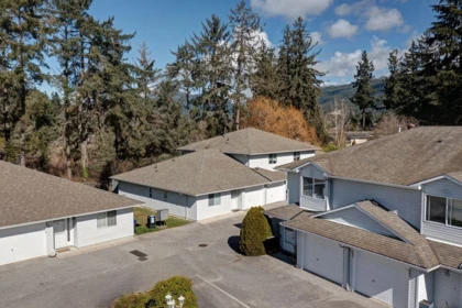 4 5706 Ebbtide Street, Sechelt, BC, Sechelt — Townhouse for sale