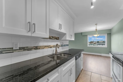 322 17707 57a Avenue, Surrey, BC, Surrey — Apartment/Condo for sale
