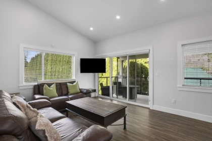 Outdoor Patio Photo of 32560 Downes Road, Abbotsford, BC