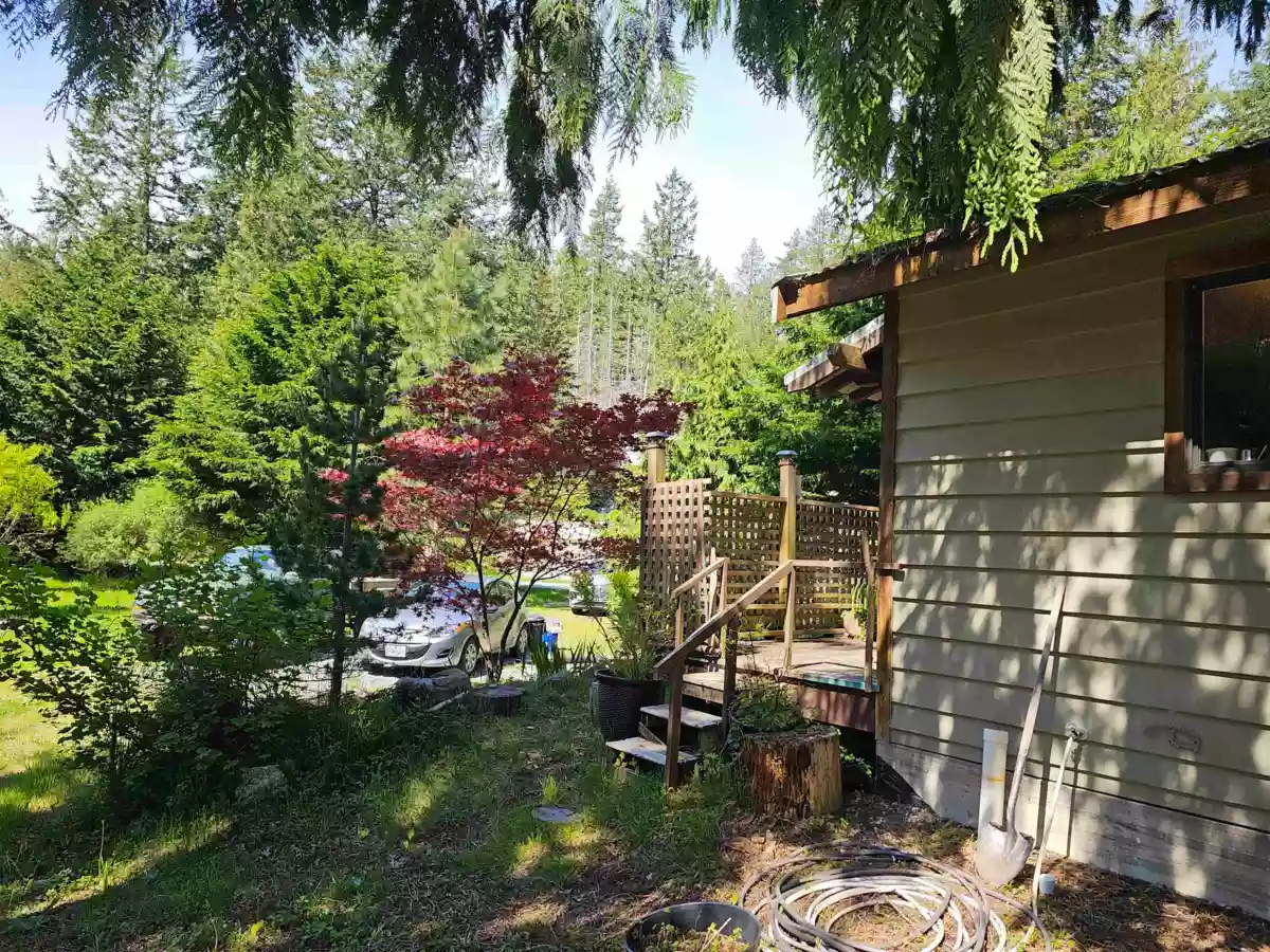Family Room Photo of 12649 Merrill Crescent, Pender Harbour, BC