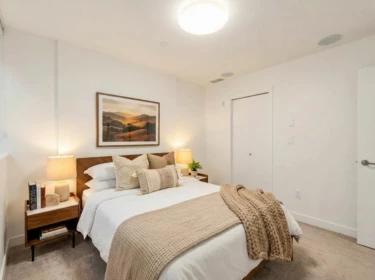 Office / Den Photo of 102 649 E 3rd Street, North Vancouver, BC