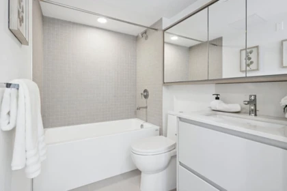 Bedroom 3 Photo of 225 1010 W 47th Avenue, Vancouver, BC