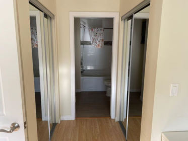 202 5655 Inman Avenue, Burnaby, BC, Burnaby — Apartment/Condo for sale