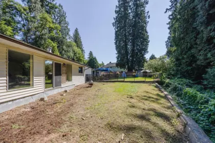 Hot Tub / Spa Photo of 20928 96 Avenue, Langley, BC