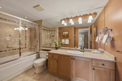 Entry Foyer Photo of 409 4910 Spearhead Place, Whistler, BC