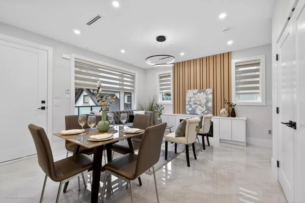 Dining Area Photo of 1554 W 66th Avenue, Vancouver, BC