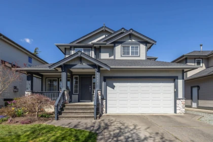 16681 62a Avenue, Surrey, BC, Surrey — Single Family Residence for sale